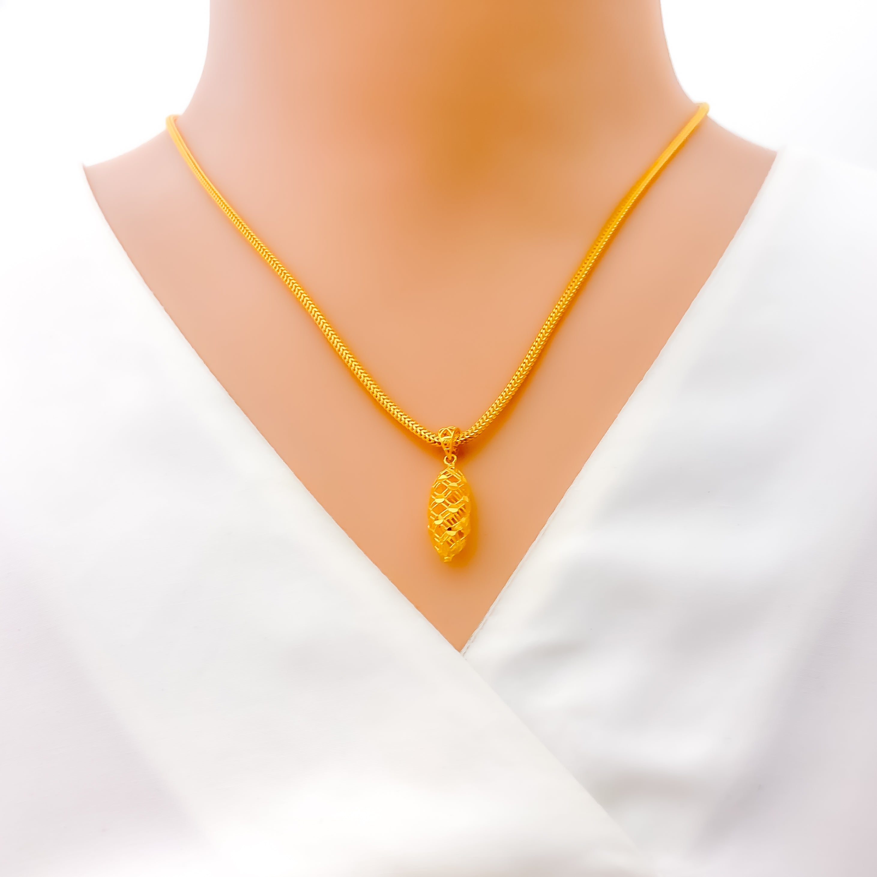 Delicate Netted 22k Gold Pendant