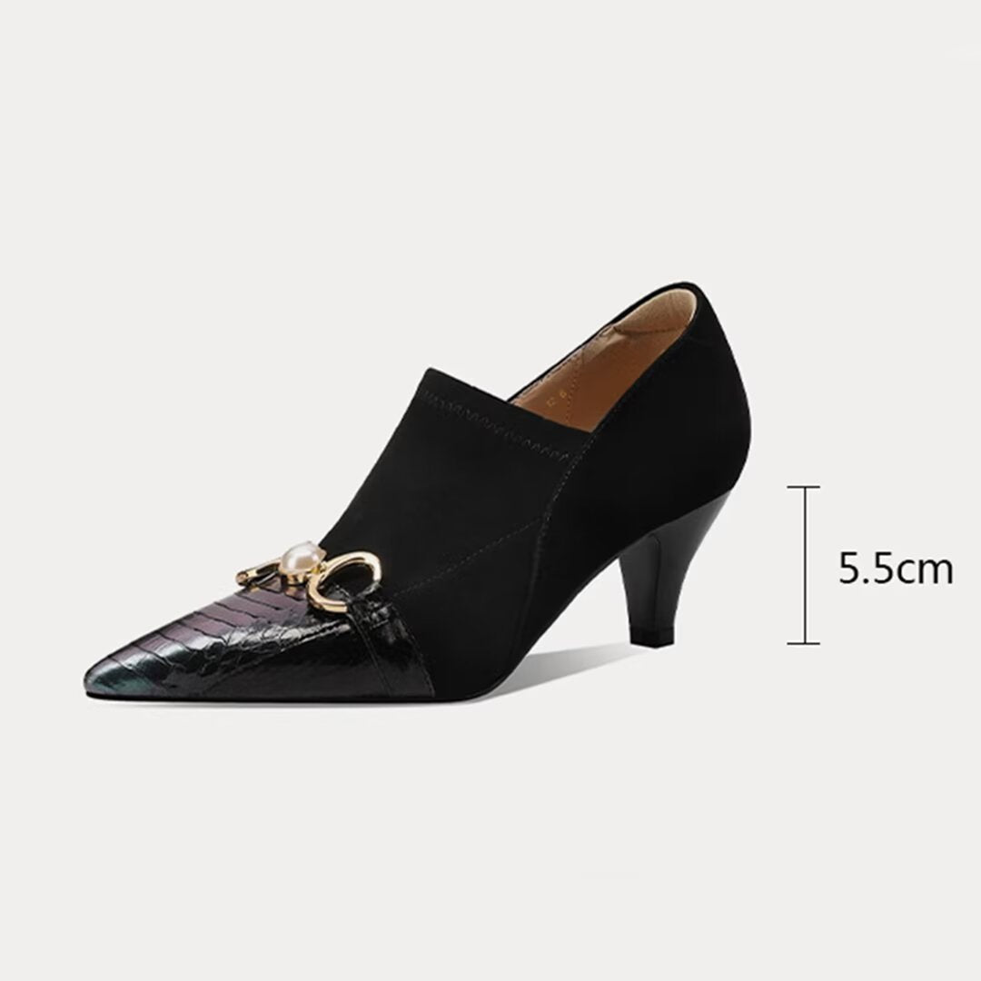Classic Pointed Toe Elegance Pumps