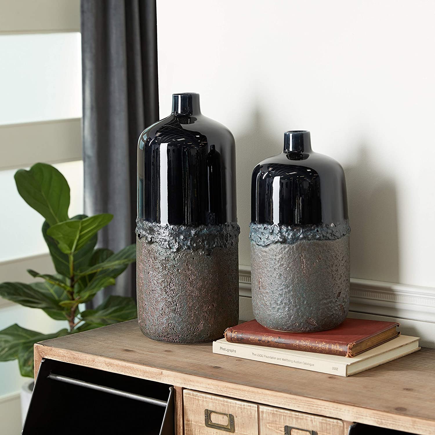 UKN Round Black Glazed Ceramic Vase Grey Dipped Textured Body Set 2 15