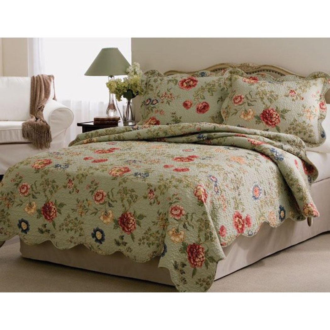 Lifestyle Eden Garden Quilt Set