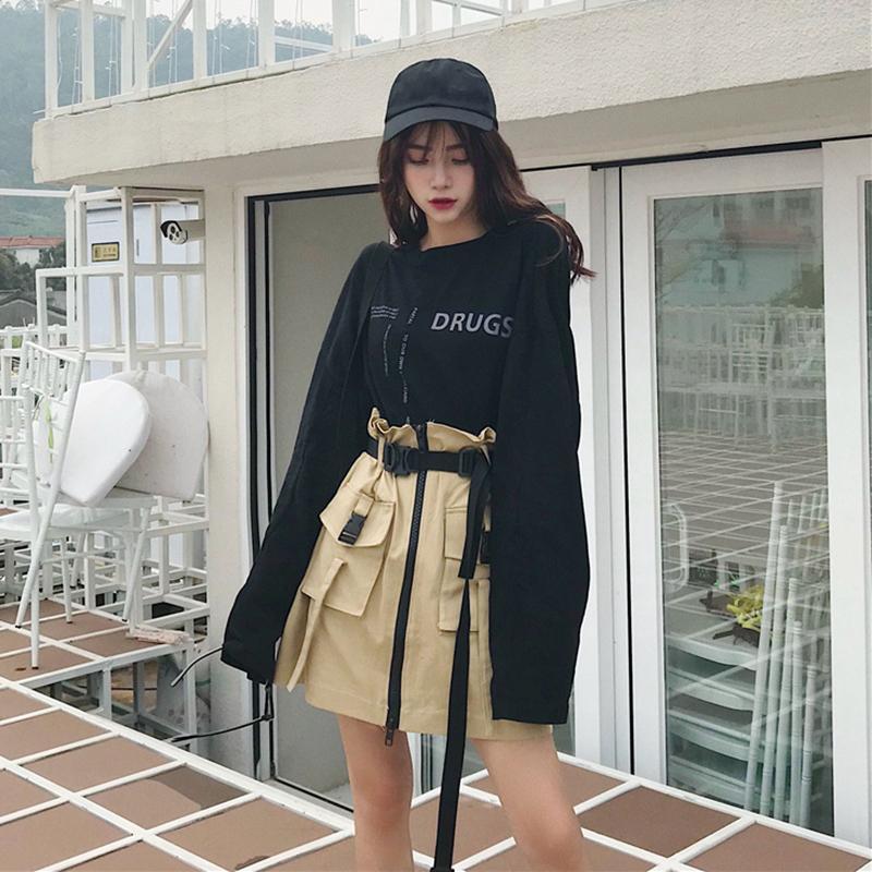 2 PIECE SET BACKLESS LONG SLEEVE T-SHIRT + HIGH WAIST TOOLING SKIRT