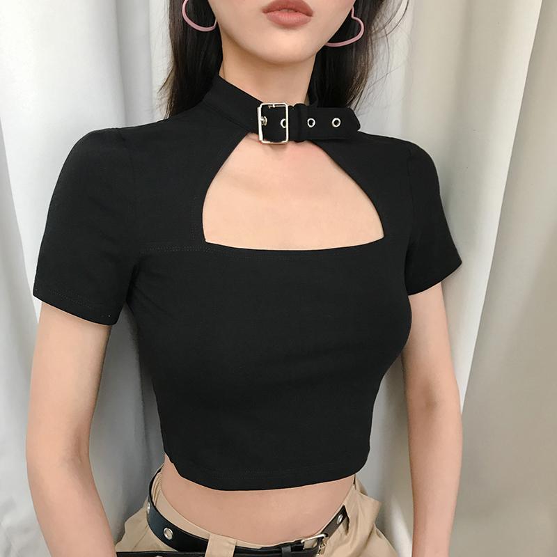 Black Hollow Out Belt Collar Cropped Top