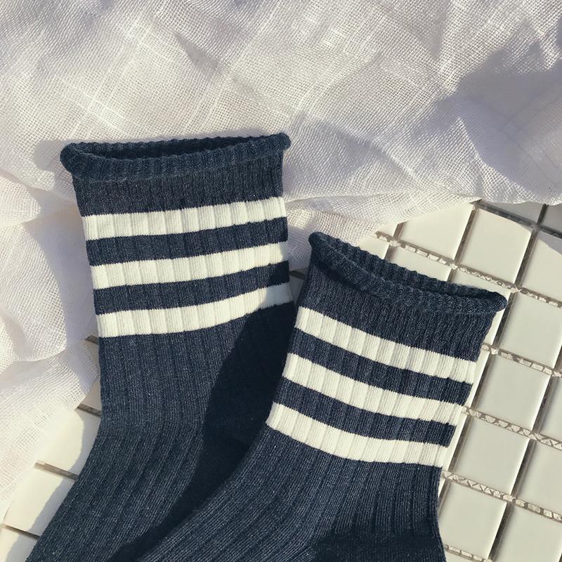 Sale Sportish Lines Middle High Ankle Natural Colors Socks