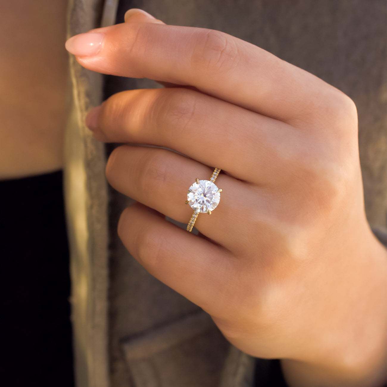 Round Petite Ring