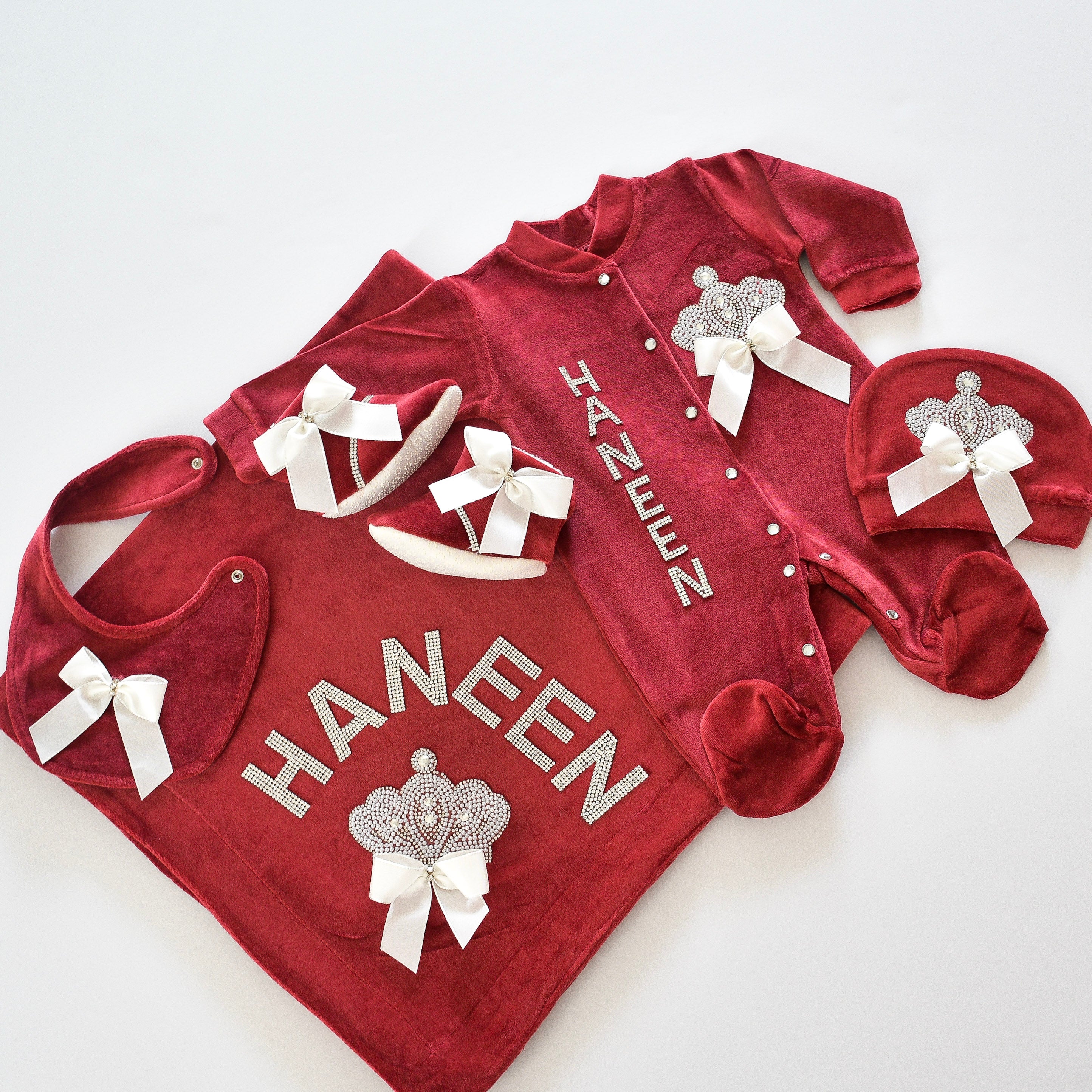 Personalised 5 Piece Velvet Newborn Baby Set