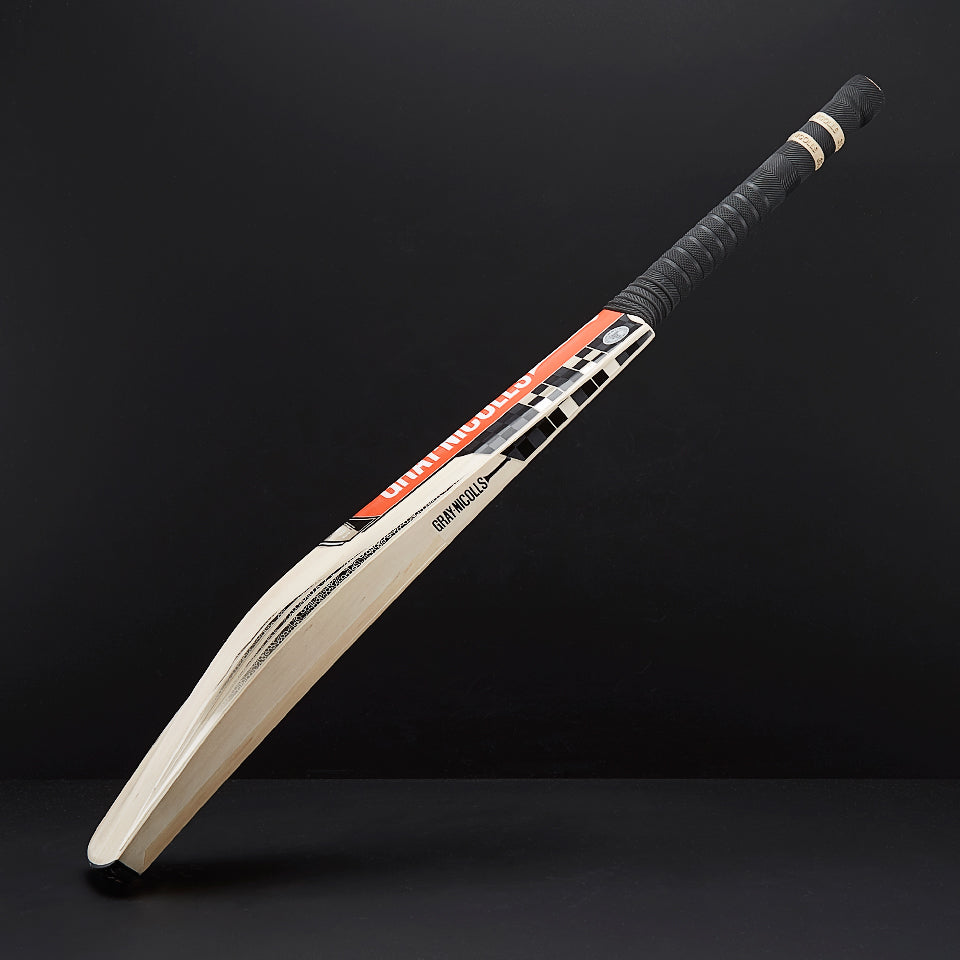 Gray Nicolls Kronus 600 English Willow Cricket Bat