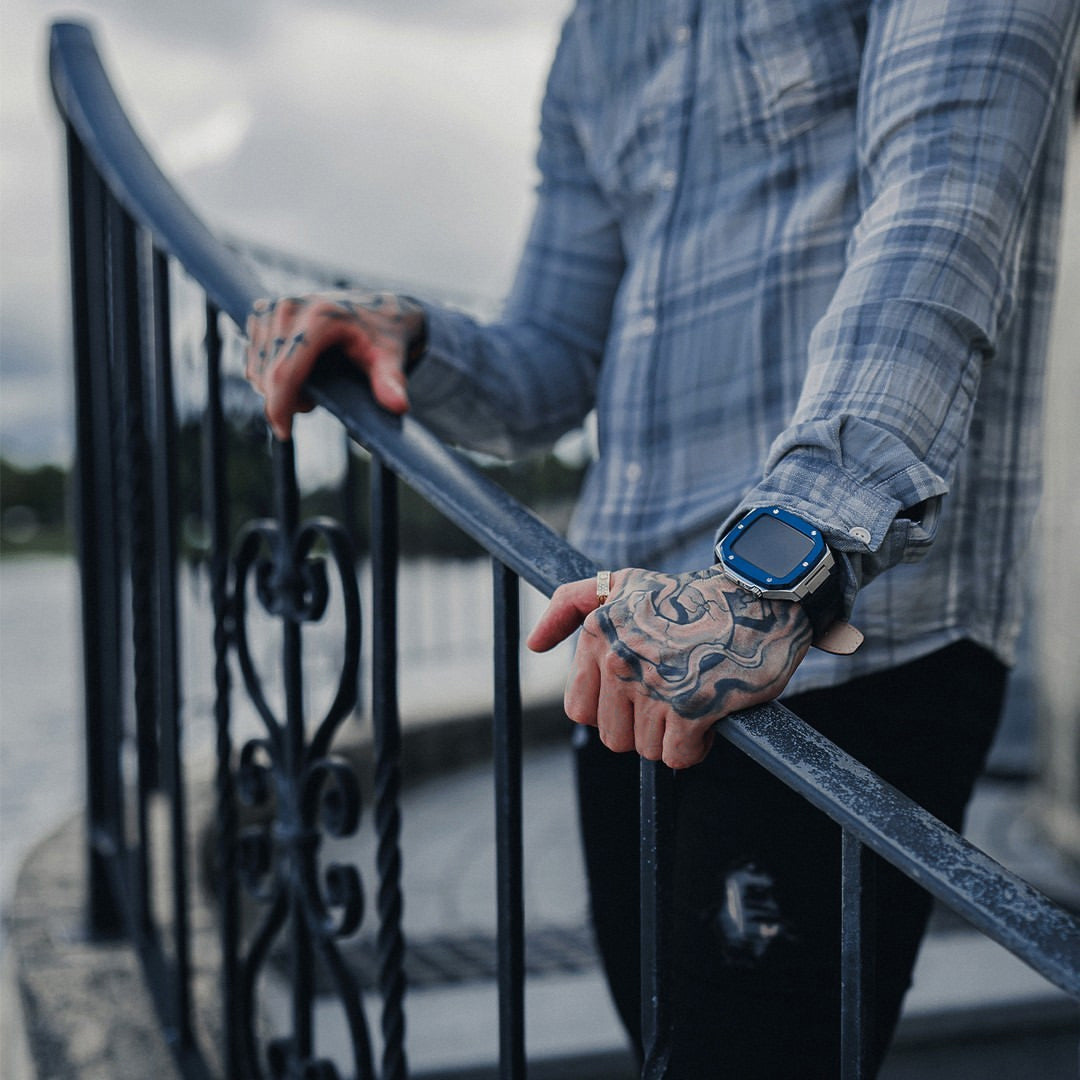 Apple Watch Blue on Silver Steel case (Leather band)