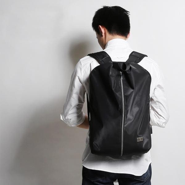 Minimal Street-style Anti-Theft Backpack