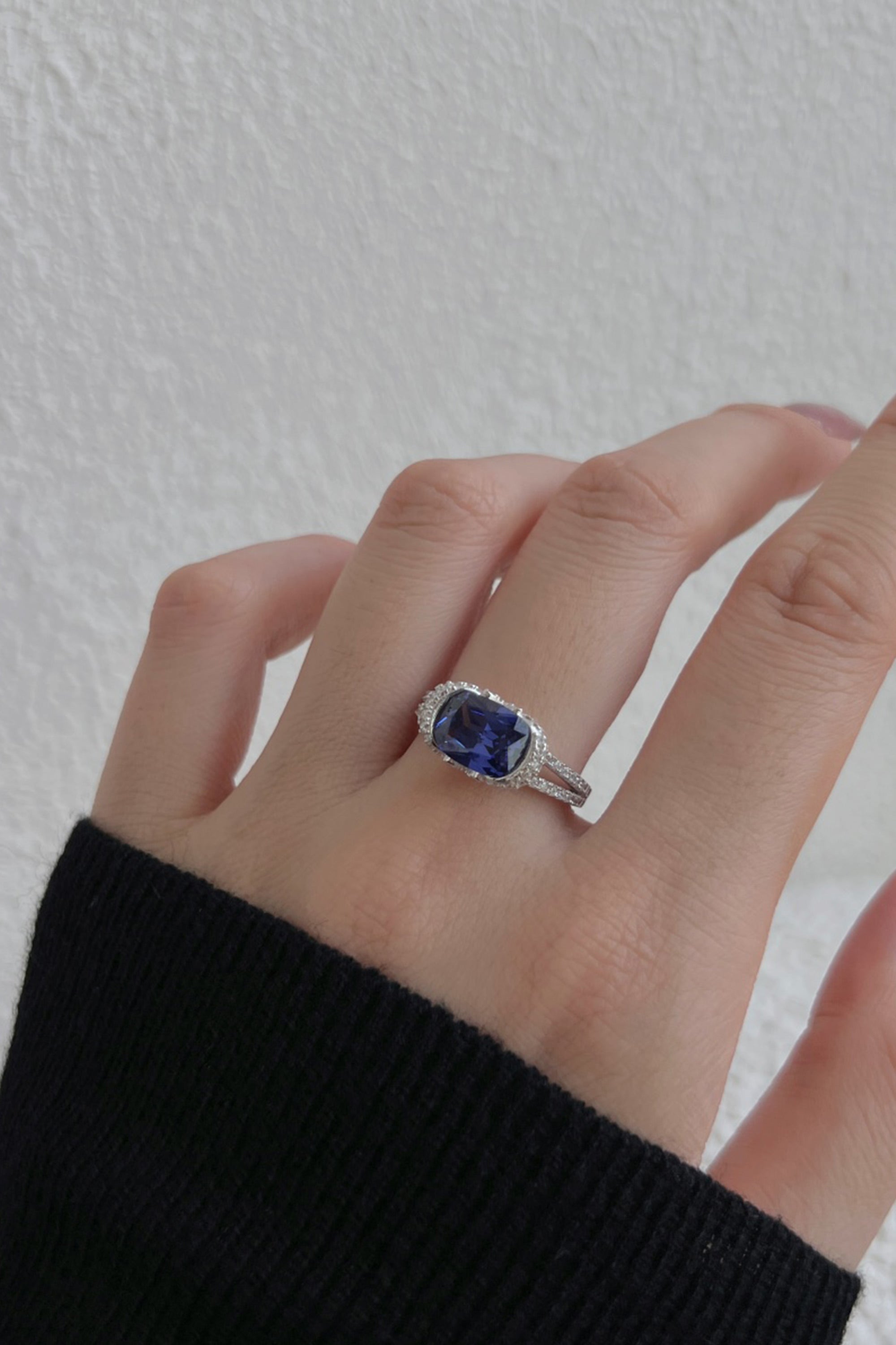 Gorgeous Fat Rectangle Sapphire Ring