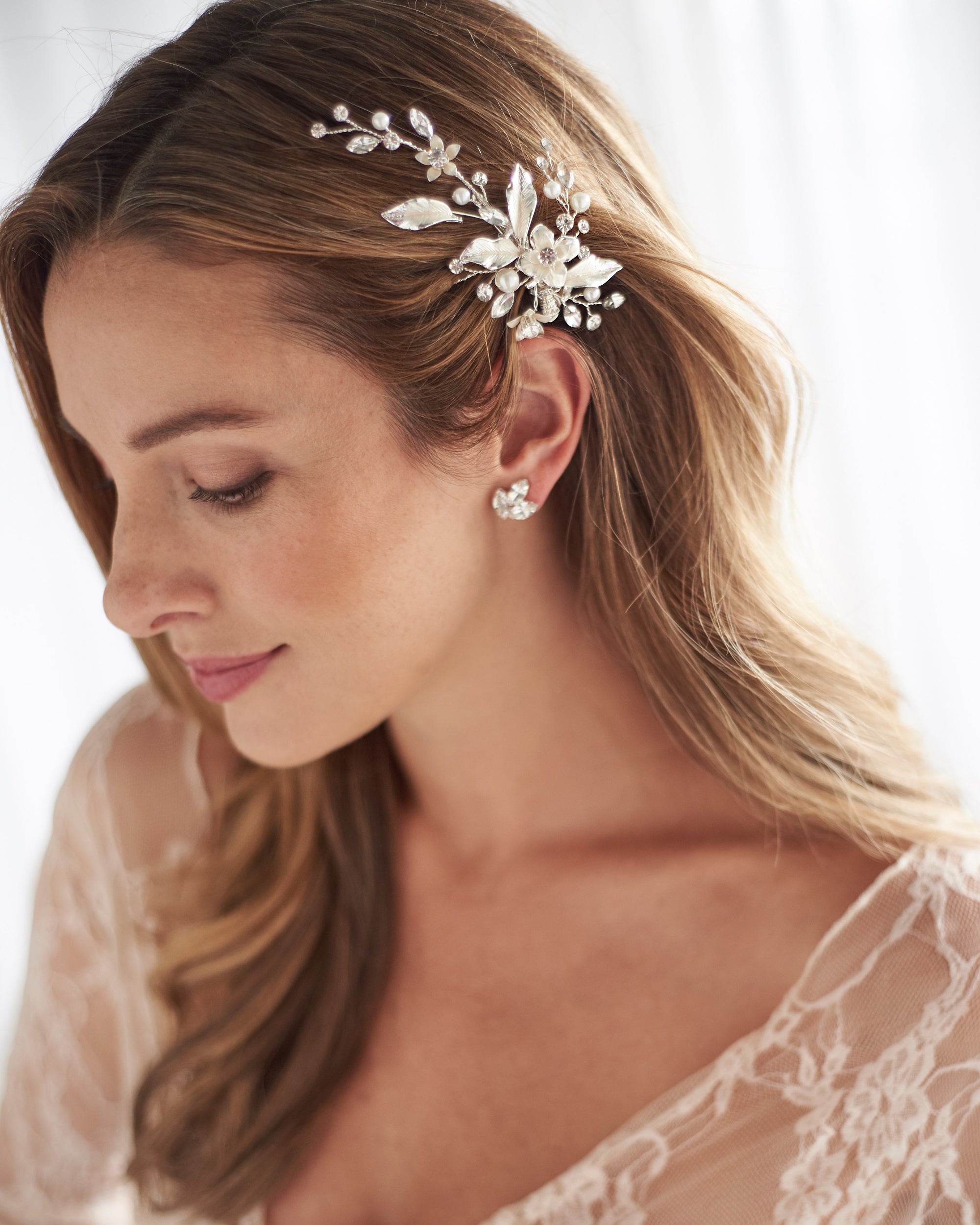 Petite Pearl & Floral Wedding Clip