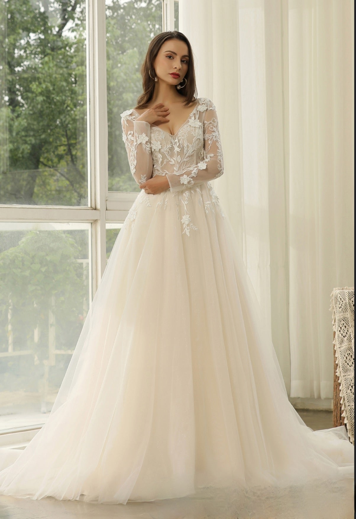 Princess Lace Wedding Dress with Long sleeves