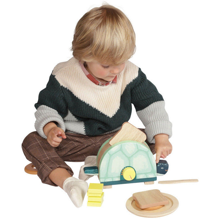 Toasty Turtle Wooden Pretend Cooking Set