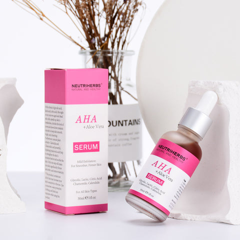 AhA serum helps regulate hair follicle keratinization, and unclogs pores.