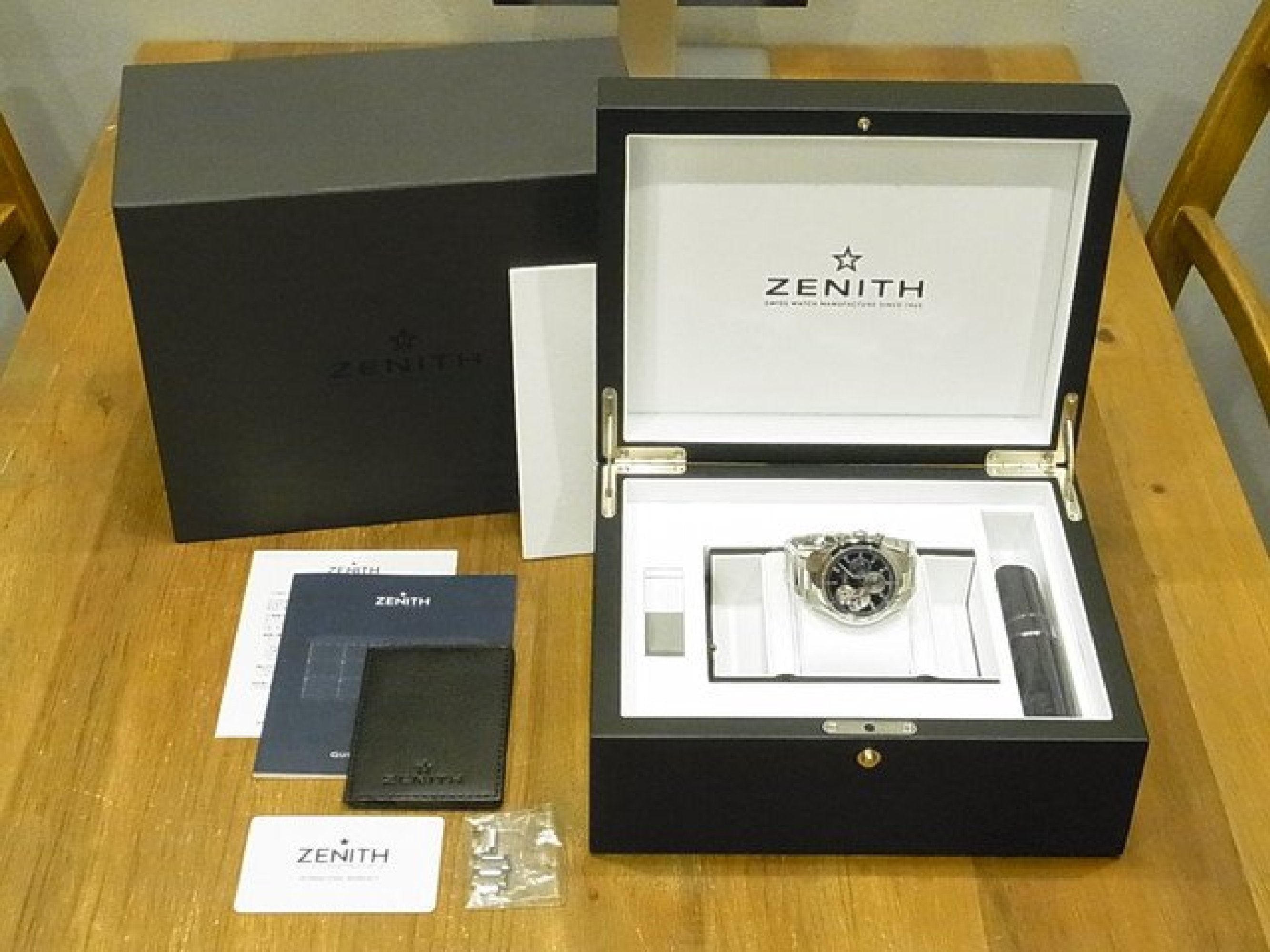 ZENITH Chrono Master opened 39.5 MM black Dial 03.3300.3604/21.M3300 Genuine goods Mens 178973122