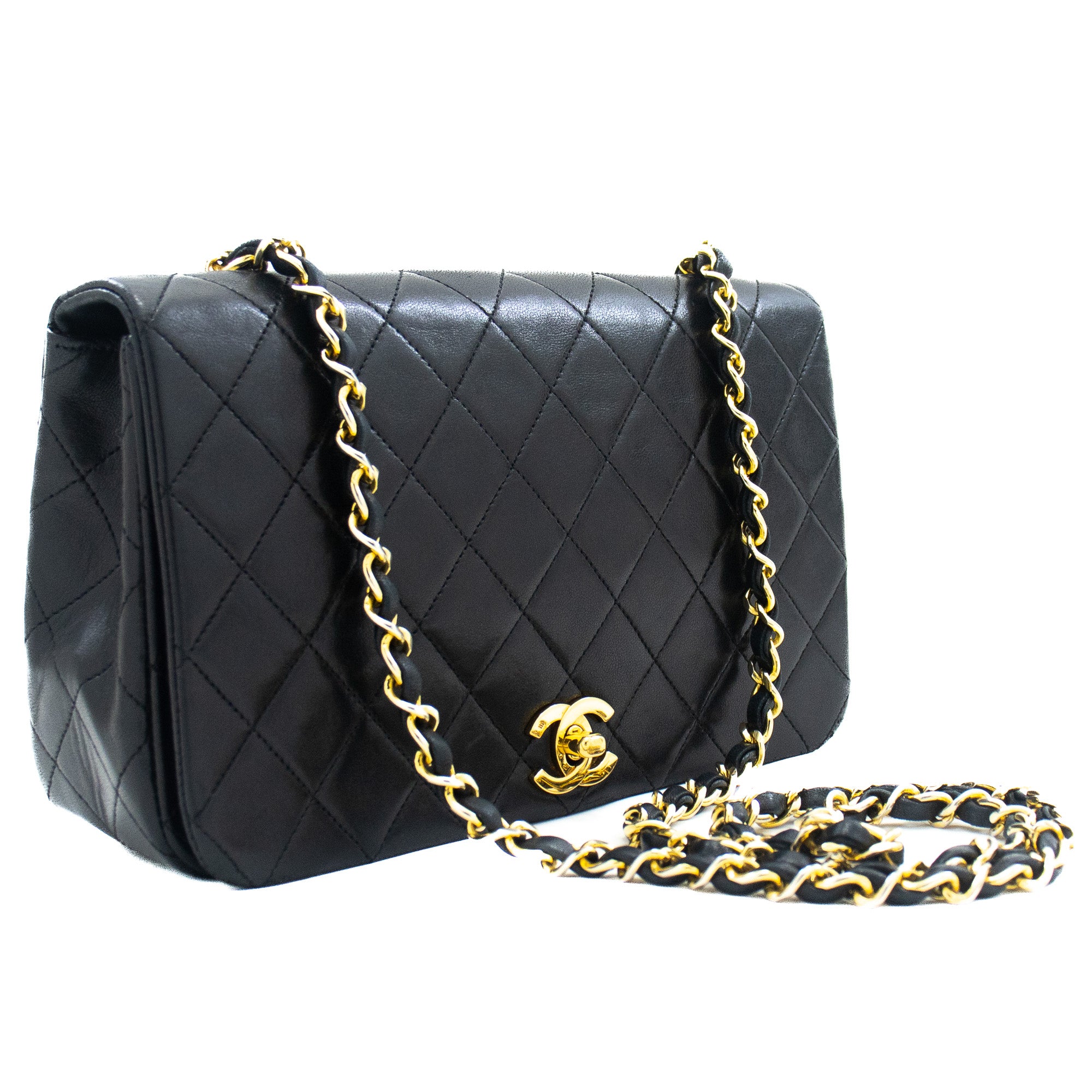 CHANEL Full Flap Chain Shoulder Bag Black Quilted Lambskin Purse j65