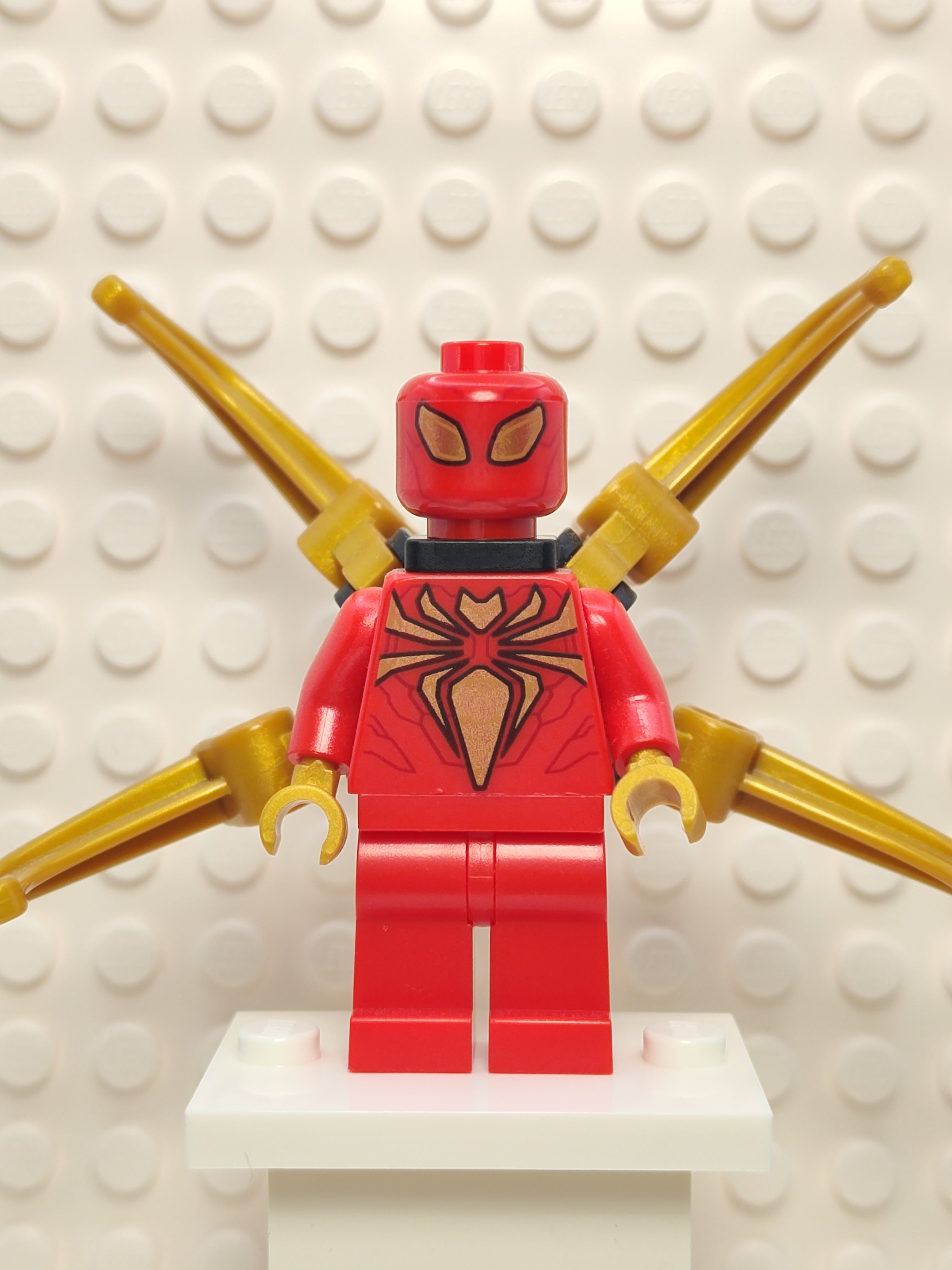 Iron Spider - Mechanical Claws, sh640