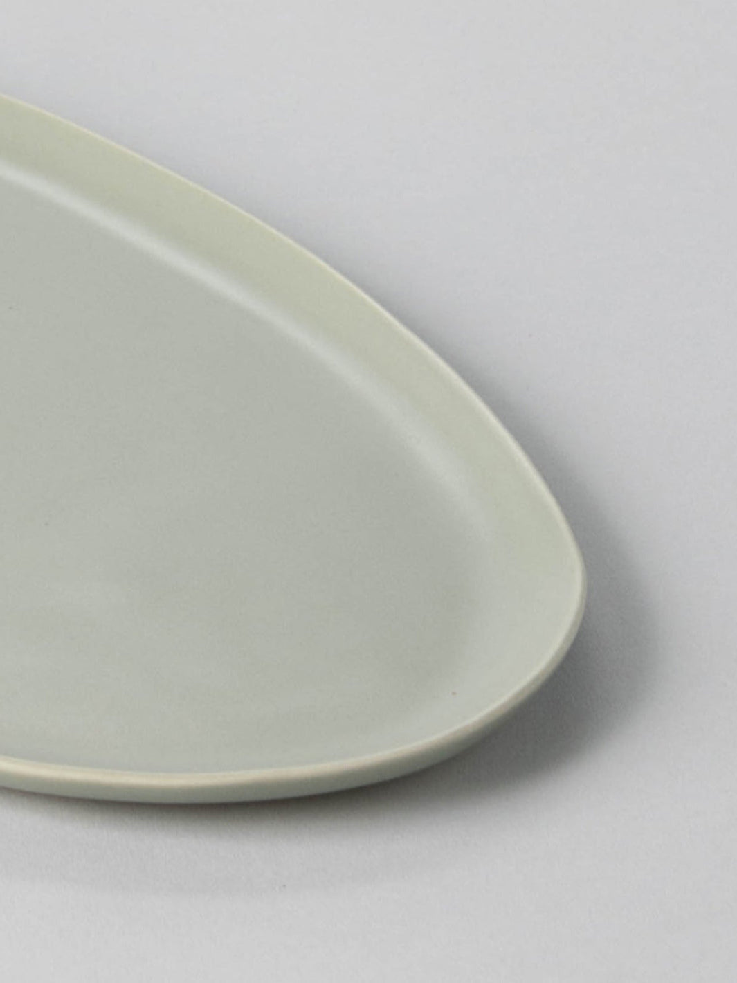 FABLE The Oval Serving Platter