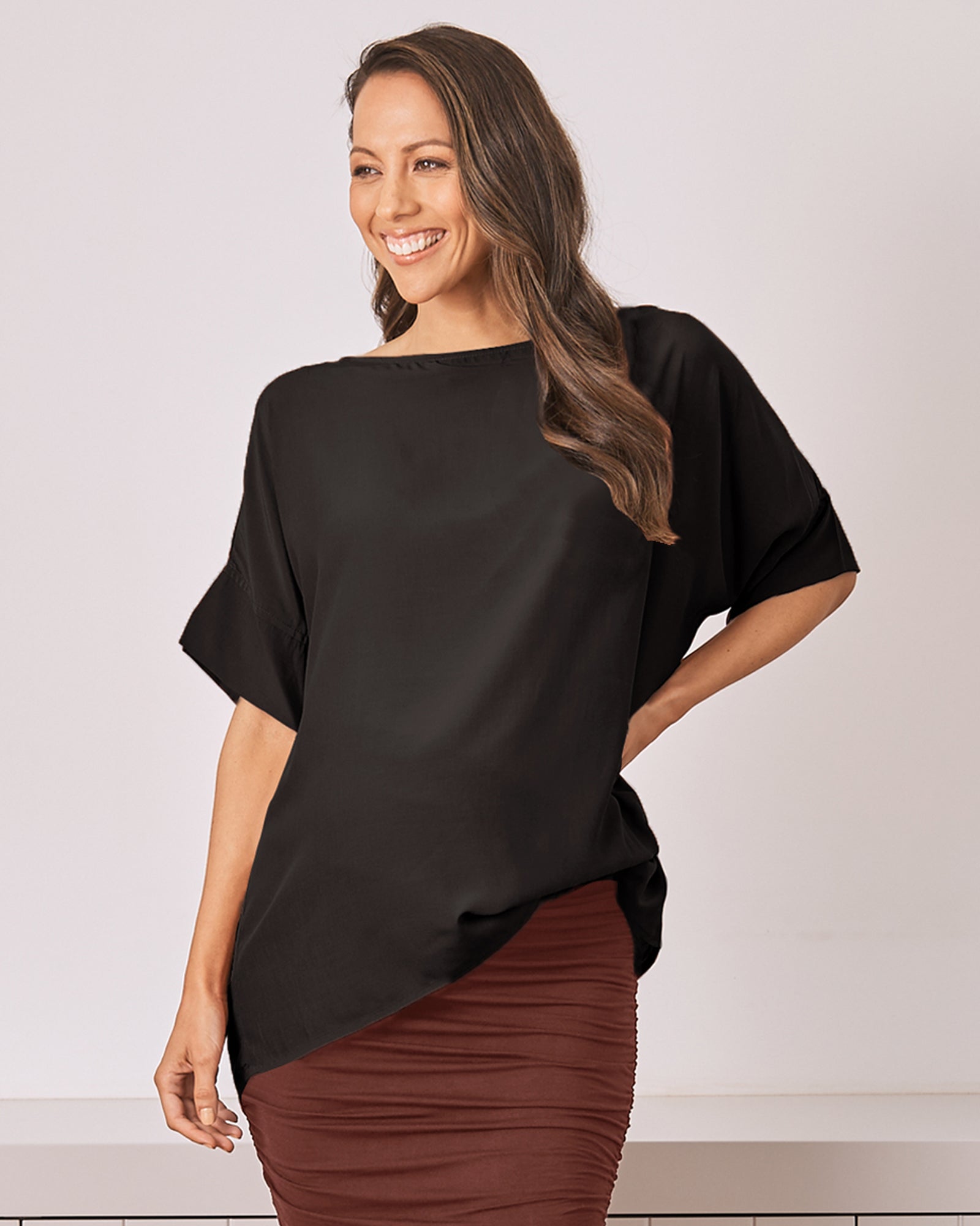 Pia Maternity Relax Fit Short Sleeve Top - Black