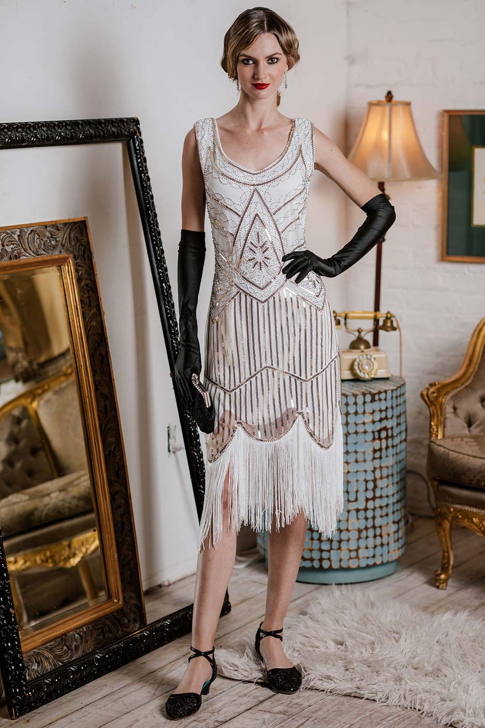 White 1920s Fringed Flapper Dress / Size XL