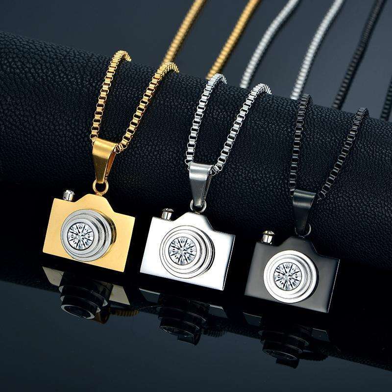 Versailles Camera Pendant Necklace