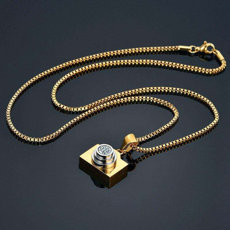 Versailles Camera Pendant Necklace