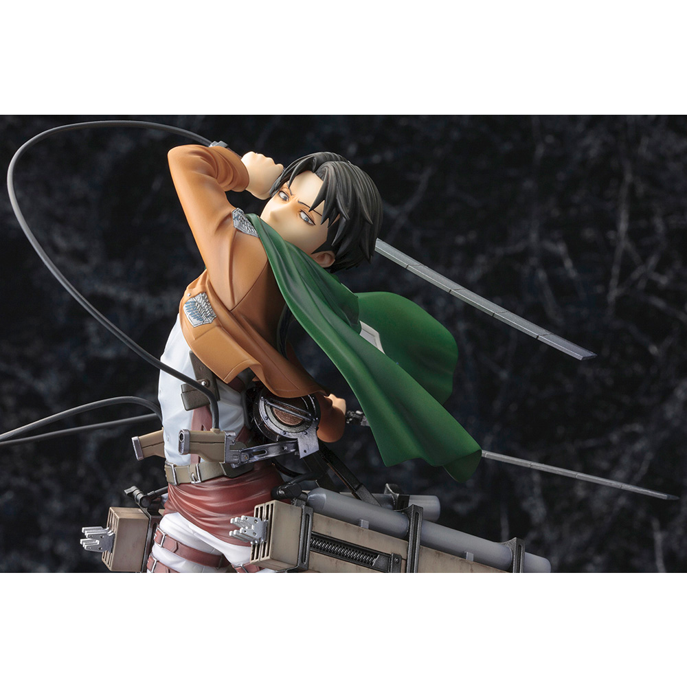 KOTOBUKIYA ARTFX J: Attack on Titan - Levi Renewal Package Ver. 1/7 Scale Figure