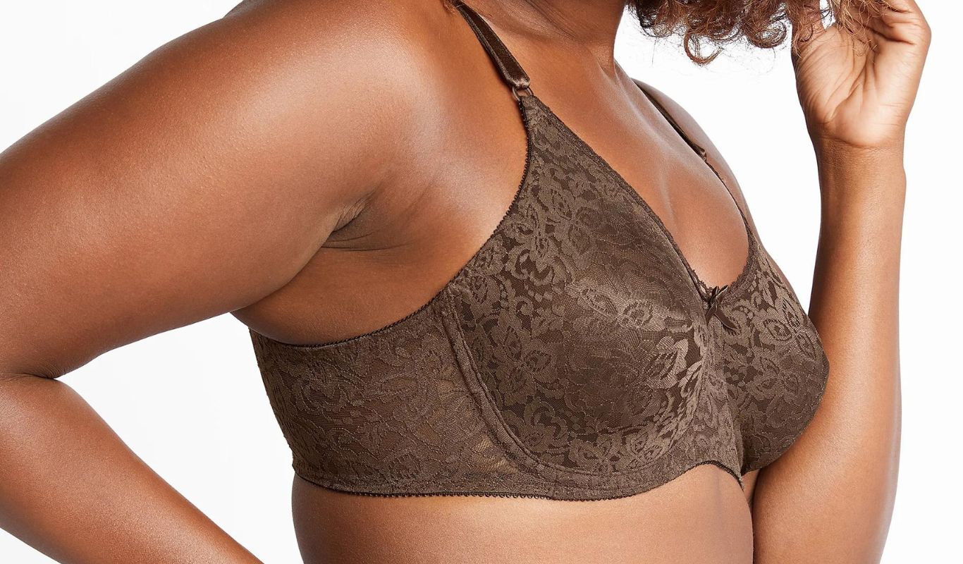Bali Women's One Smooth U Bra With Lace Side Support