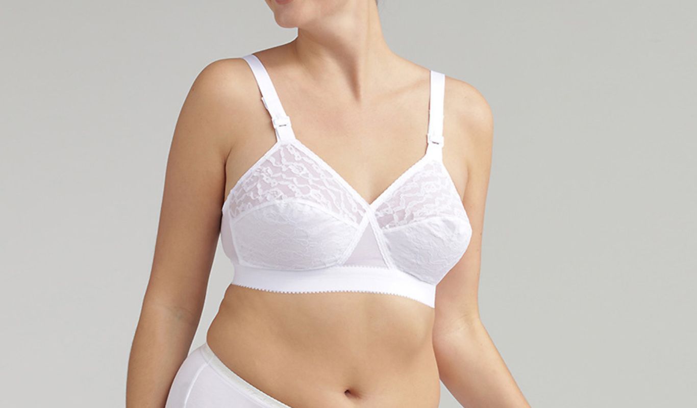 10 Best Comfortable Wireless Bras for Large Bust in 2023