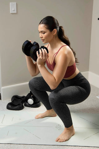 weighted squats with dumbbell