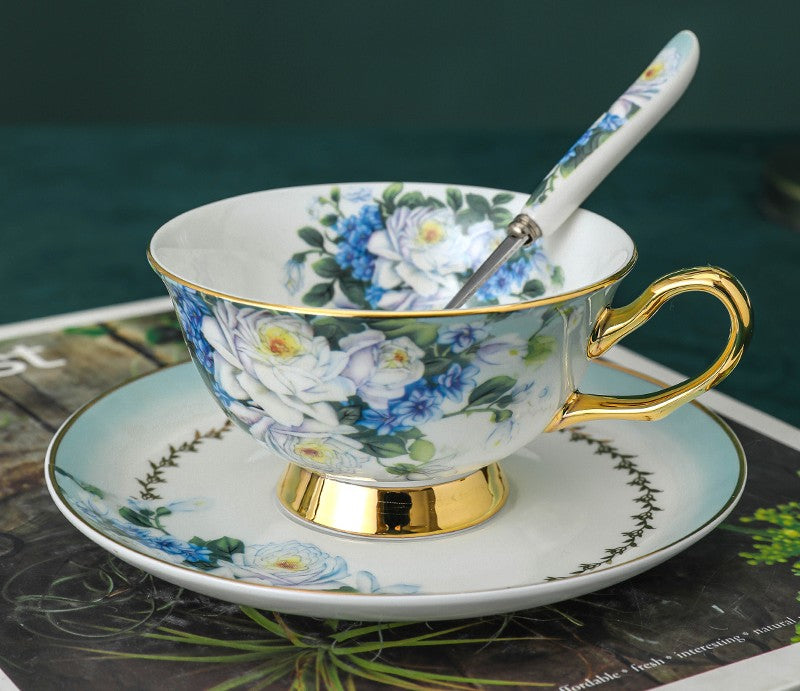 Elegant British Ceramic Coffee Cups. Unique Tea Cup and Saucer in Gift Box. Royal Bone China Porcelain Tea Cup Set for Office. Rose Flower Pattern Ceramic Cups