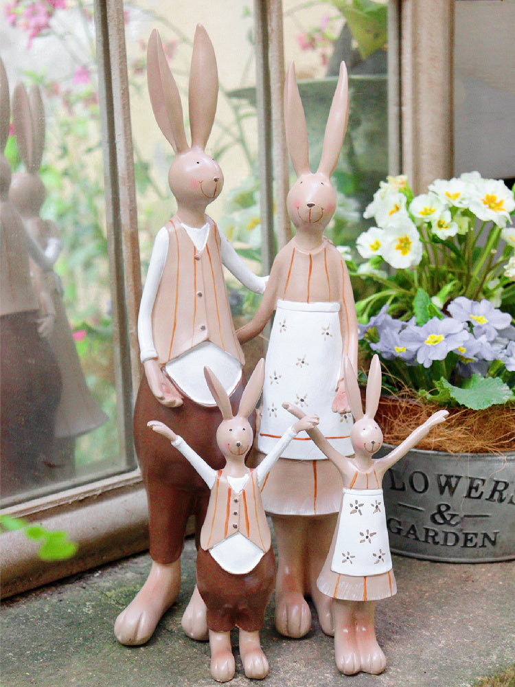 Material: Resin Note: Rabbit father and mother are connected together Two rabbit children are seperated