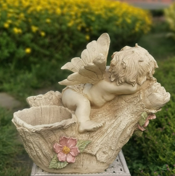 Large Little Angel Flowerpot. Resin Statue for Garden. Creative Modern Statue for Garden Ornaments. Villa Outdoor Decor Gardening Ideas