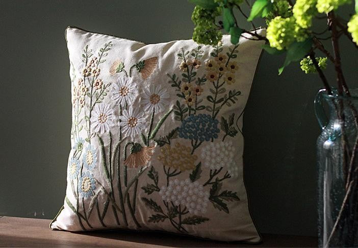 Sunflower Pillow. Spring Flower Pillow. Cotton and Linen Pillow Cover. Rustic Sofa Pillows for Living Room. Decorative Throw Pillows for Couch