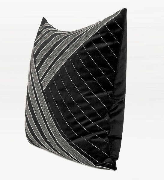 Large Black Square Pillows. Modern Throw Pillows for Couch.Modern Simple Throw Pillows. Decorative Modern Sofa Pillows for Bedroom