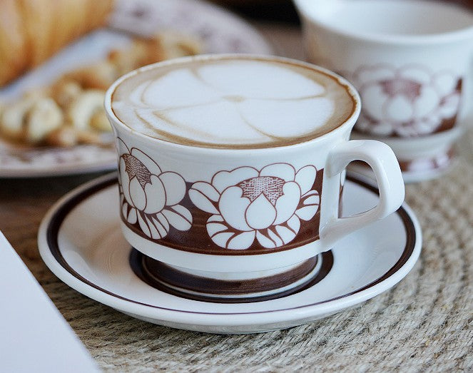 Elegant Ceramic Coffee Cups. Flower Bone China Porcelain Tea Cup Set. Beautiful British Tea Cups. Traditional English Tea Cups and Saucers