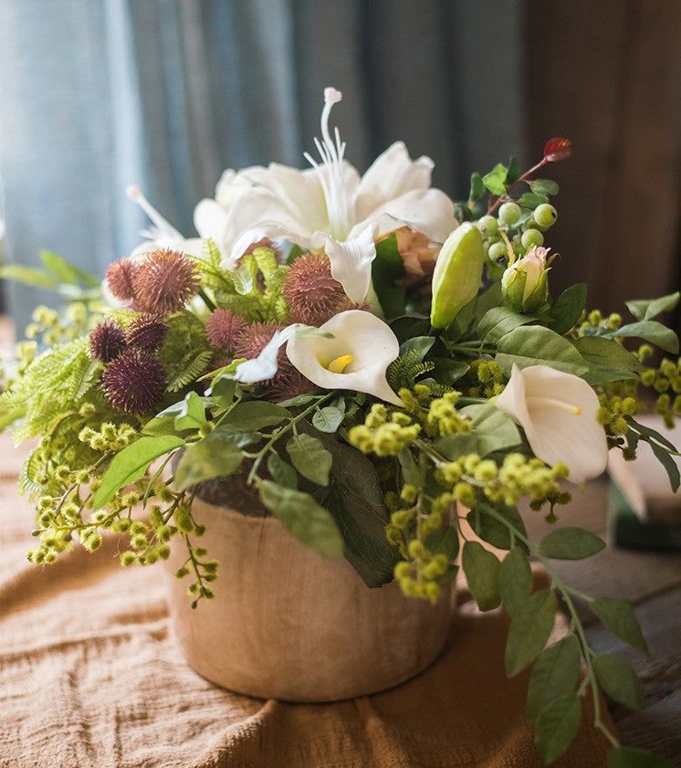 Calla Lily, Monstera Leaf, Globe Amaranth, Dahlia Flower, Botany Plants, Spring Flower Arrangement for Bedroom, Beautiful Modern Flower Arrangement Ideas for Home Decoration