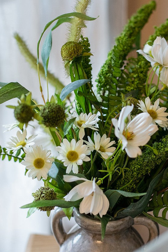 Galsang FlowerS. Green Bristlegrass. Icker. Unique Flower Arrangement for Home Decoration. Bedroom Flower Arrangement Ideas. Beautiful Artificial Flowers for Living Room