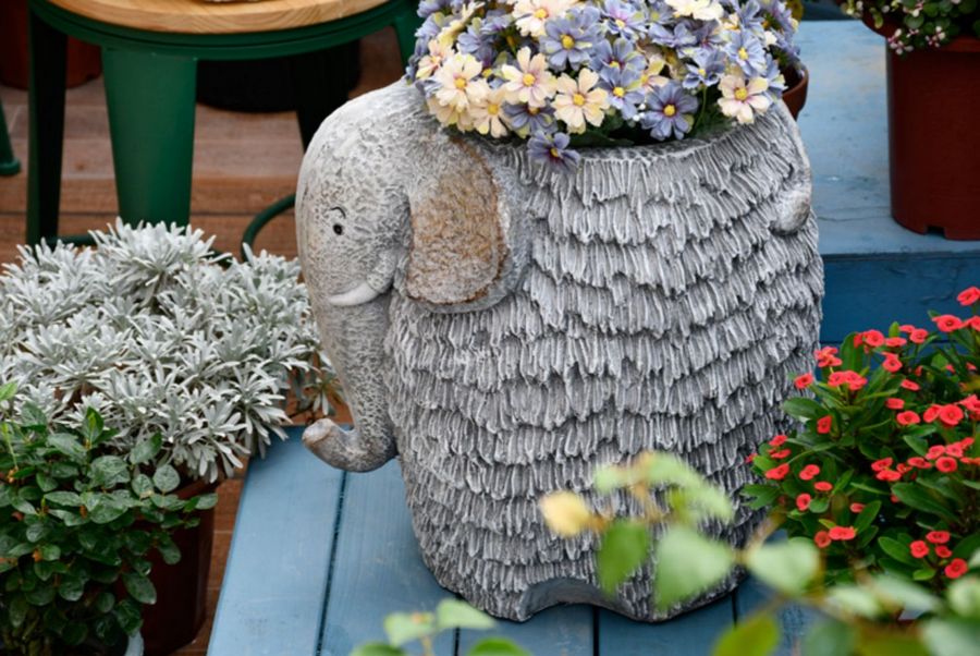 Modern Animal Statue for Garden Ornaments, Large Elephant Flowerpot, Resin Statue for Garden, Villa Outdoor Decor Gardening Ideas