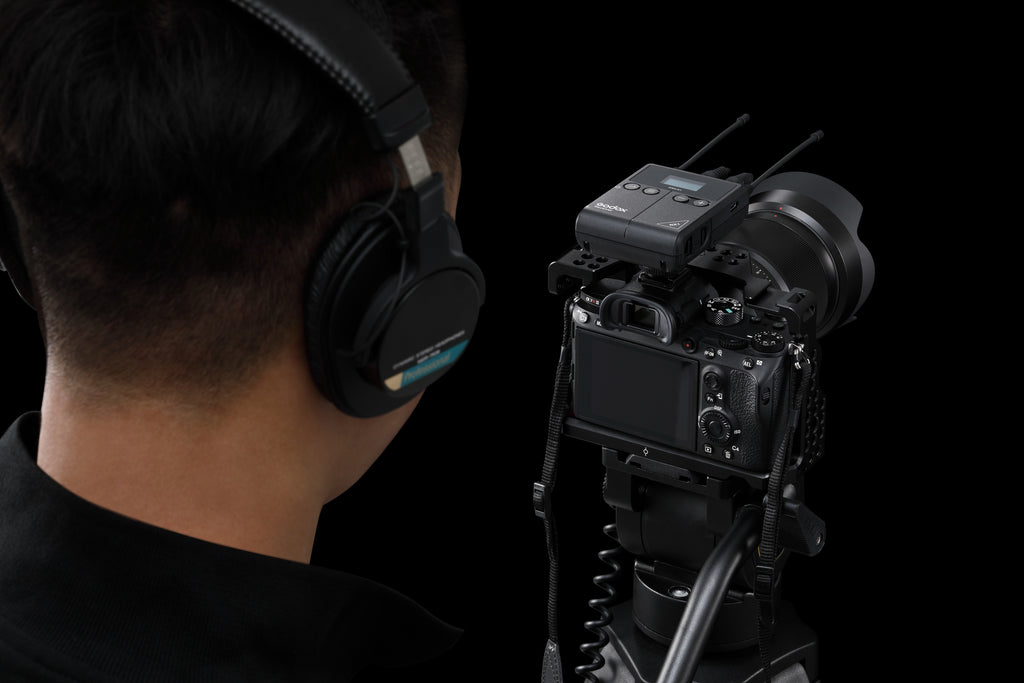 Godox Little Bee UHF Wireless System Transmitter TX1 and Receiver RX1 ...