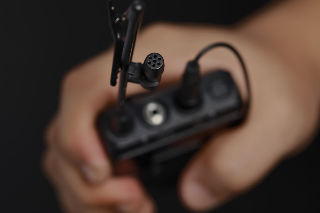 Godox Little Bee UHF Wireless System Transmitter TX1 and Receiver RX1 ...