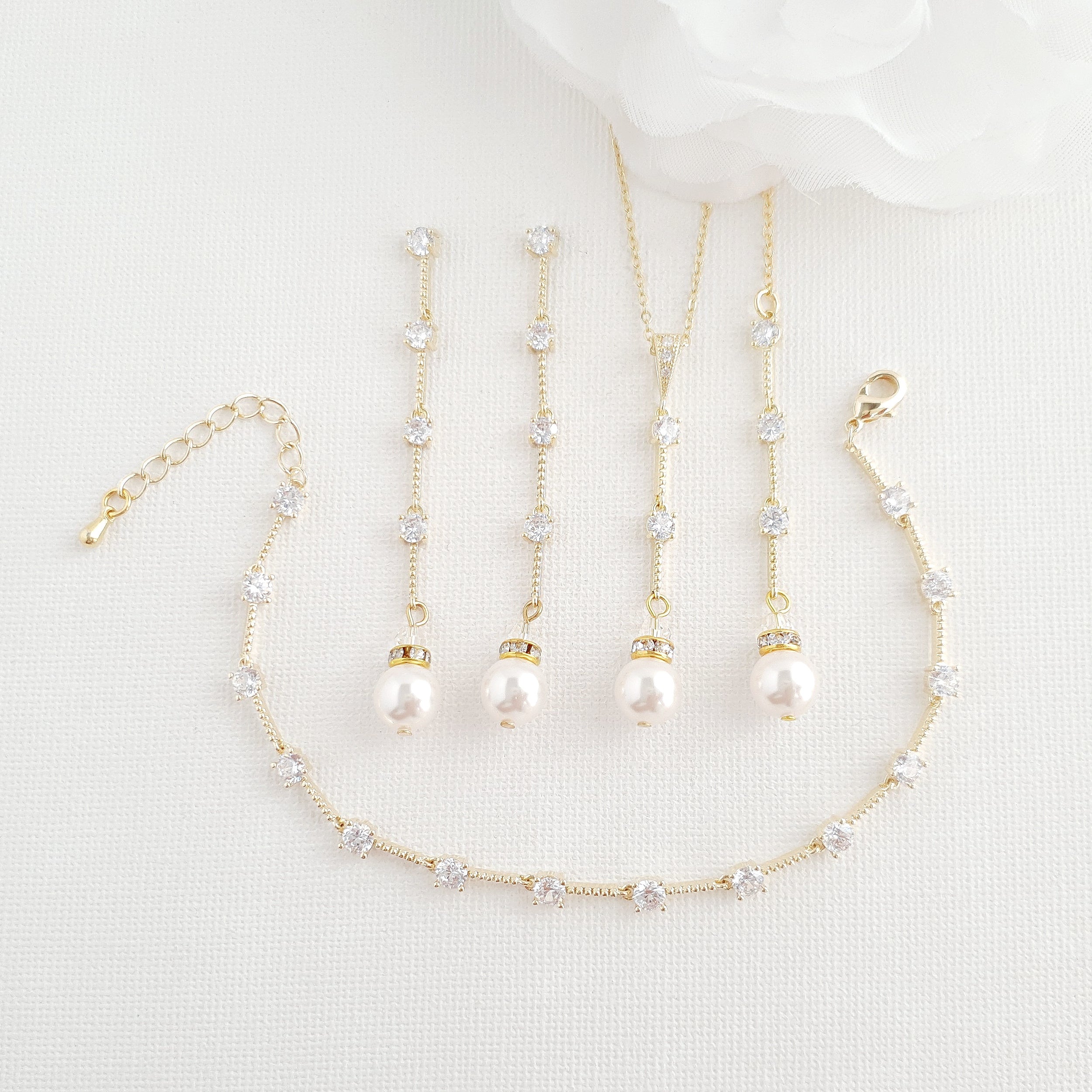 Minimal Pearl Jewelry Set for Weddings-Ginger