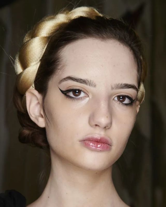 Antonio Marras Makeup at the 2023 Spring and Summer Show