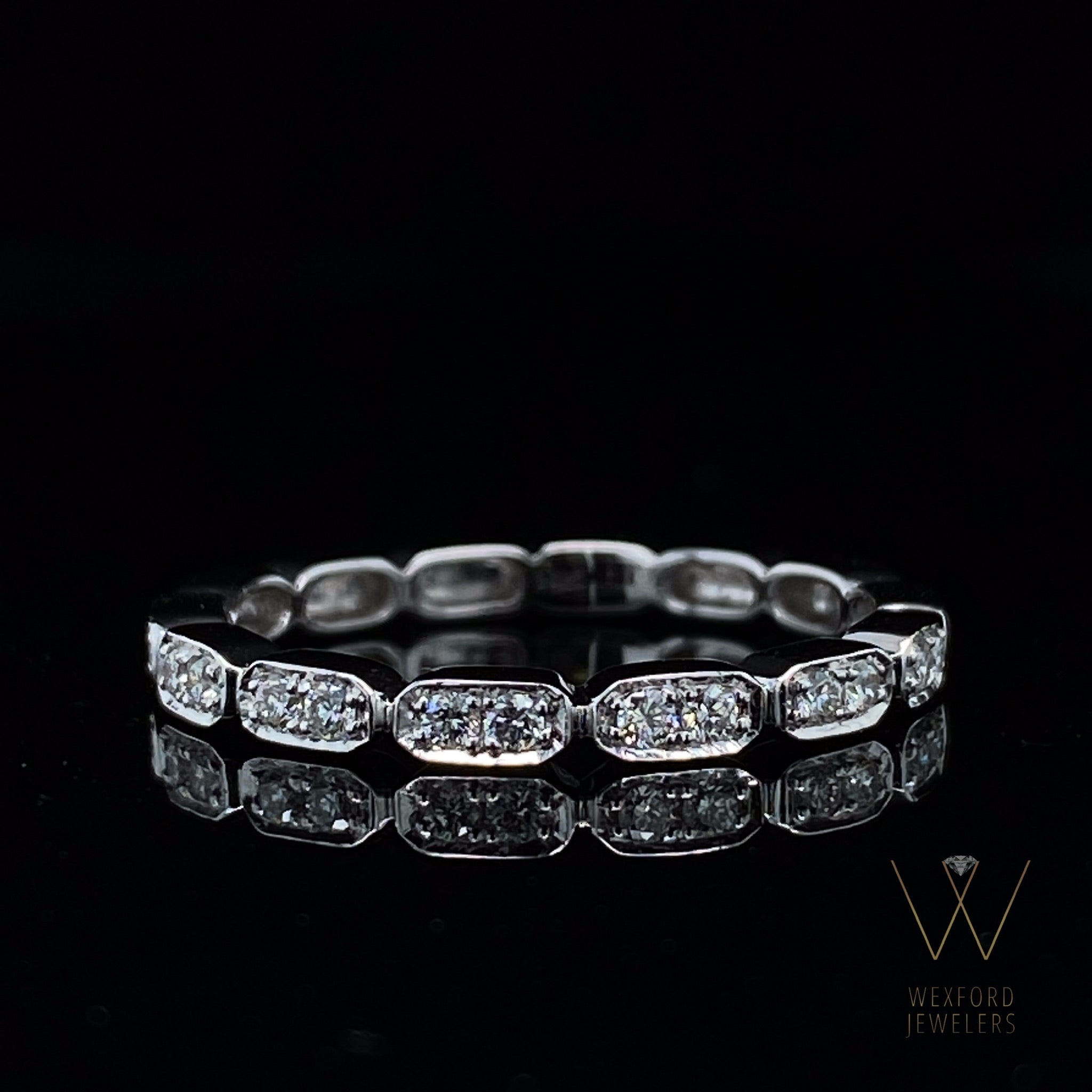 .17ct 14kWG Diamond Stacking Ring, Gondola