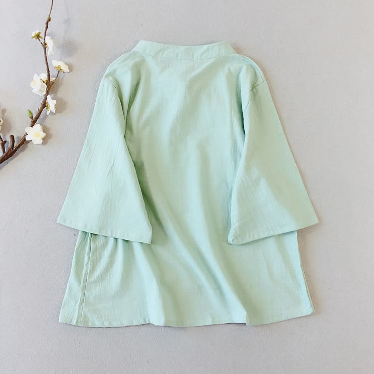 Green qipao blouse with short sleeves