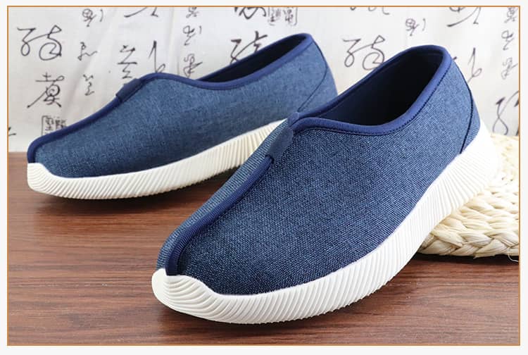 Blue shaolin monk shoes with modern soft soles