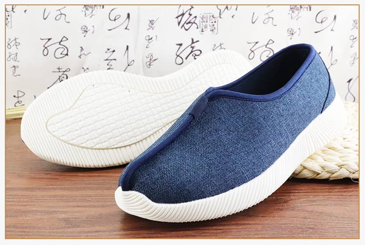 Blue shaolin monk shoes with modern soft soles