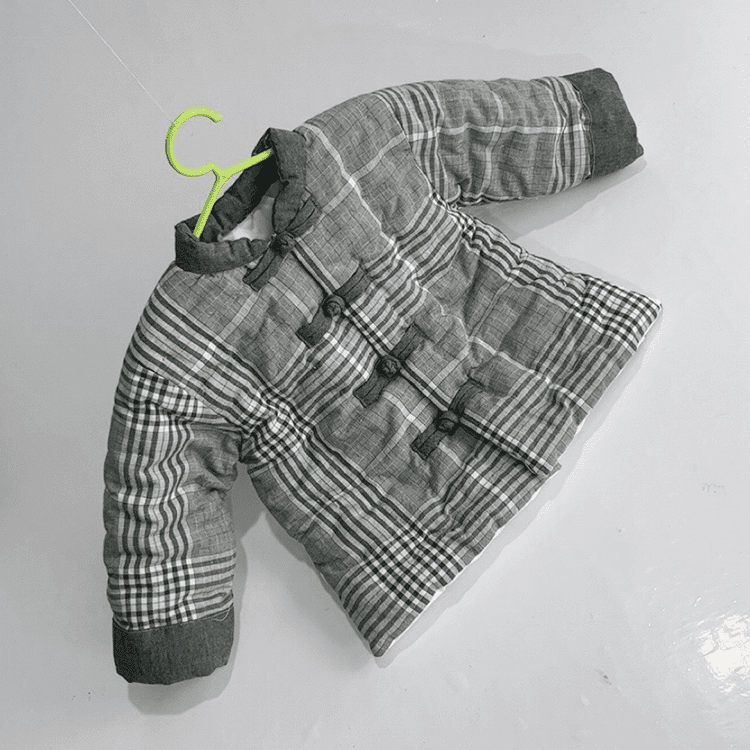 Plaid grey padded tang suit for children