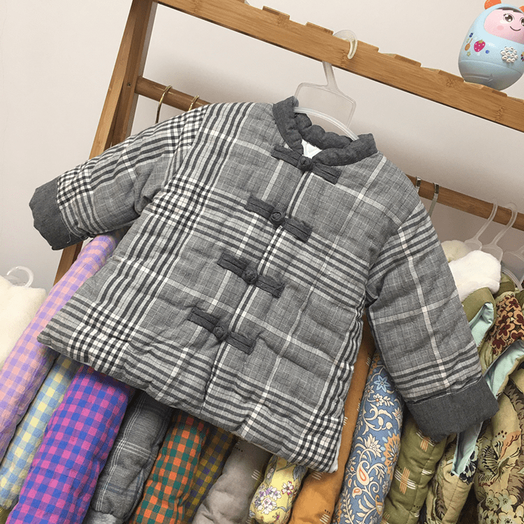 Plaid grey padded tang suit for children