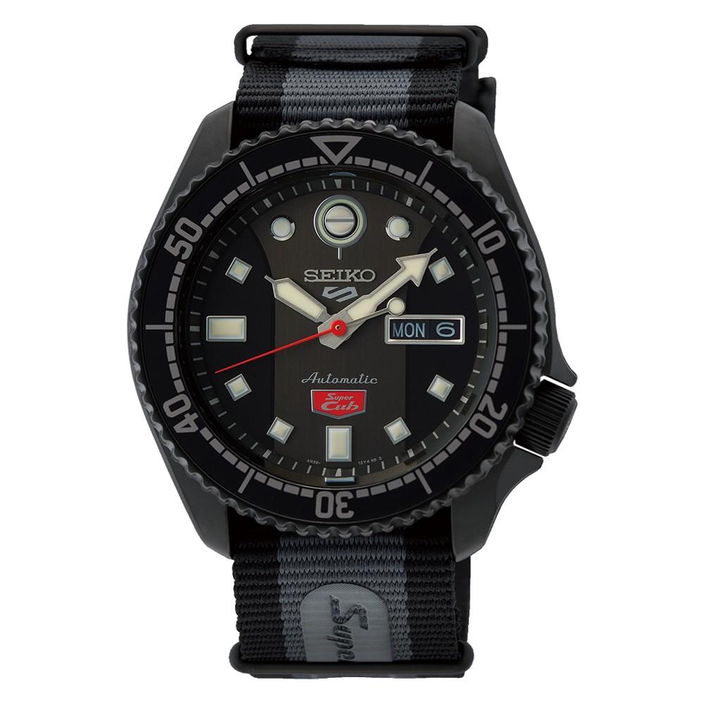  Seiko 5 Sports SRPJ75 Watch 