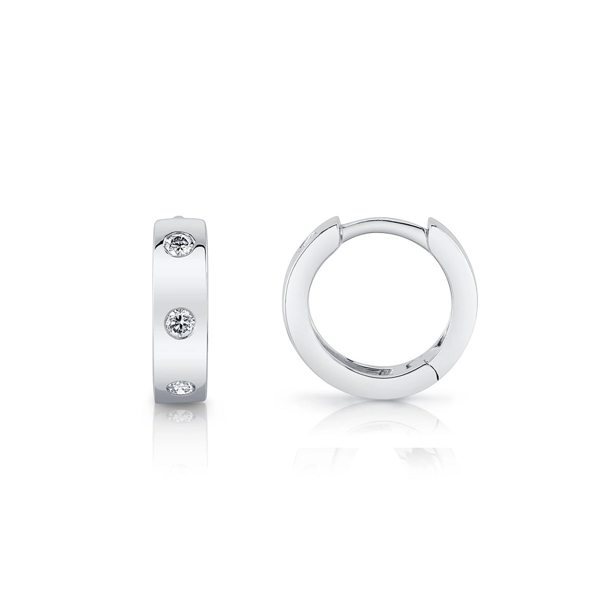 Shy Creation Diamond Mini Huggie Earring